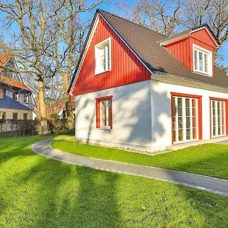 Semesterbostad Traumgarten Haus Kleine Auszeit *